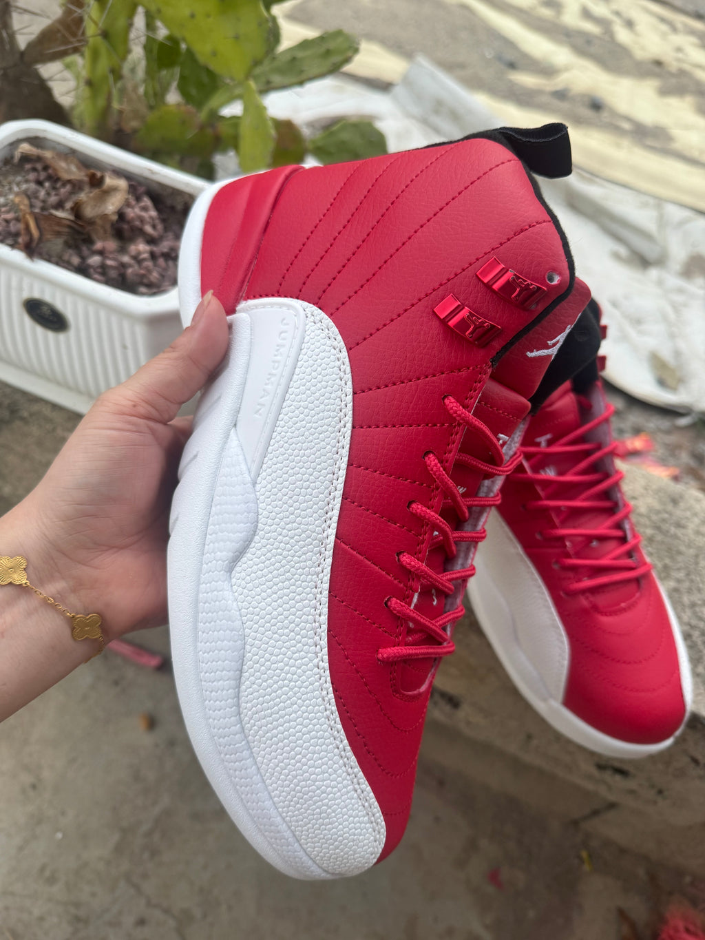 Air Jordan 12 Retro 'White Red'