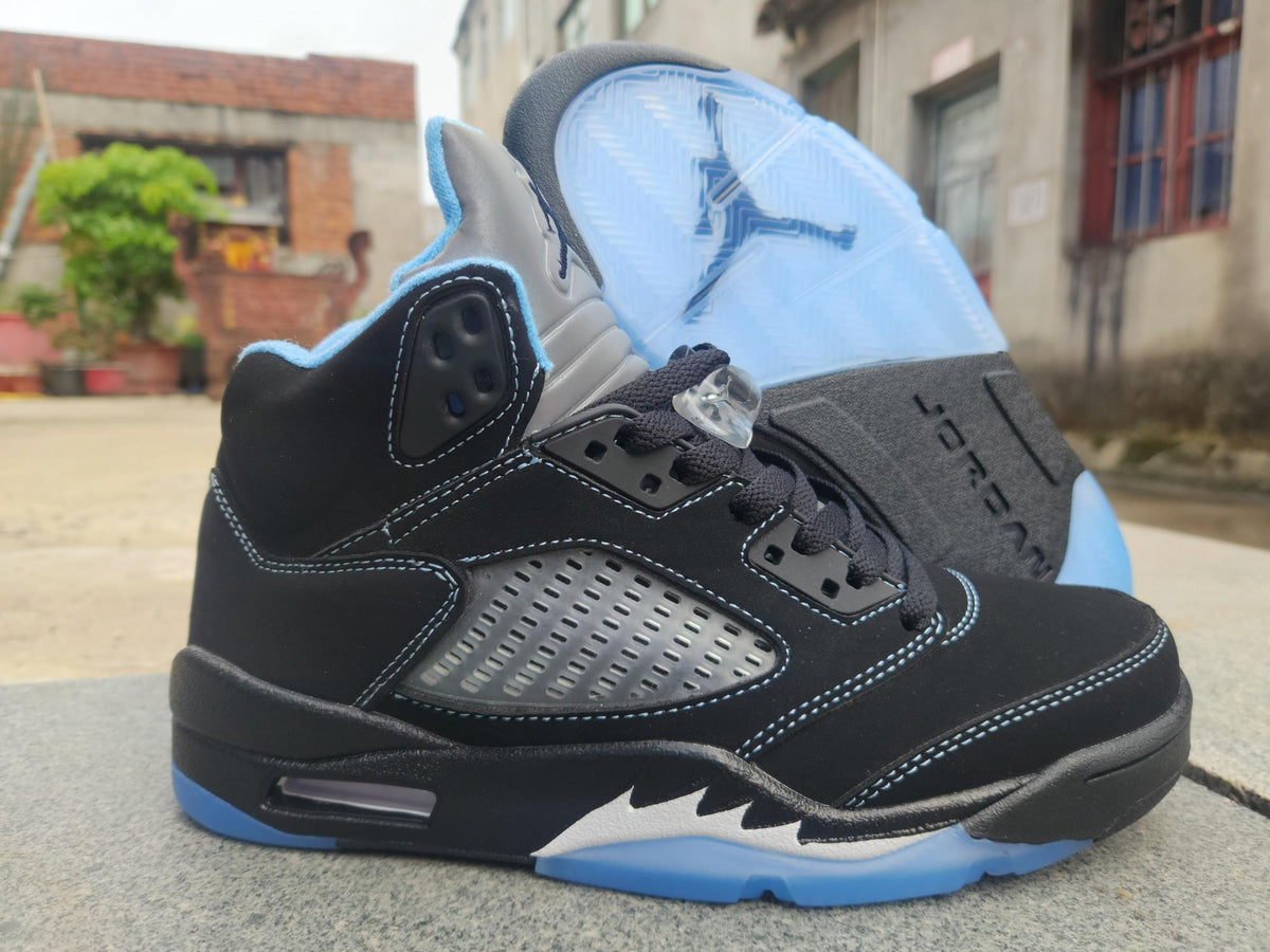 Air Jordan 5 Retro 'Black University Blue'