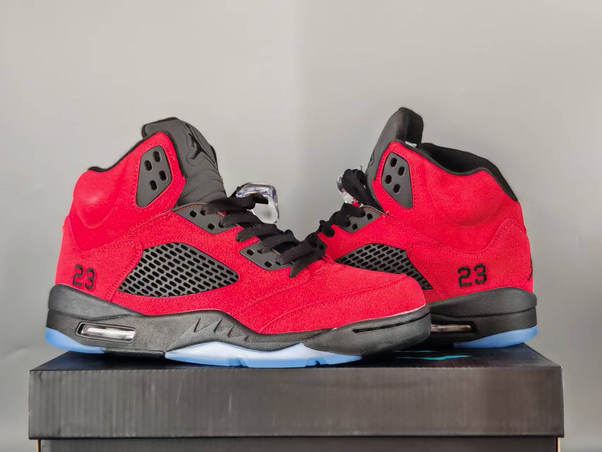 Air Jordan 5 Retro 'Batman Beyond'